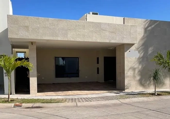 GCI_2134 | CASA EN RENTA EN PRIVADA TRES RECAMARAS AMUEBLADA. | BIENES&RAICES MORENO Y ASOCIADOS INMOBILIARIA