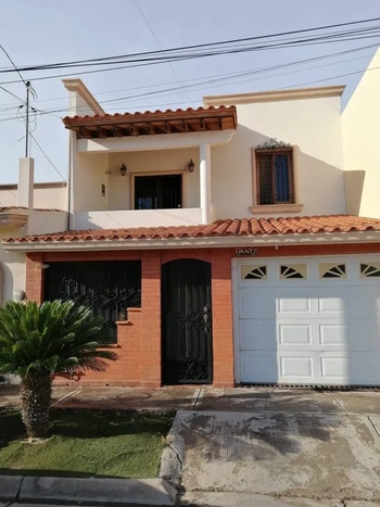 5_1919 | CASA EN RENTA FRAC CAMPESTRE AMUEBLADA | BIENES&RAICES MORENO Y ASOCIADOS INMOBILIARIA