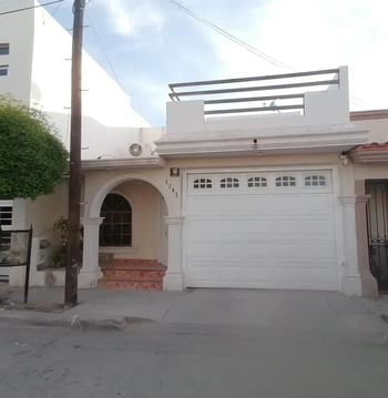 5_2345 | CASA EN VENTA FRAC LAS DELICIAS | BIENES&RAICES MORENO Y ASOCIADOS INMOBILIARIA