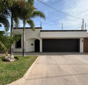 5_2702 | RESIDENCIA EN VENTA FRACC HAYS SECTOR SCALLY | BIENES&RAICES MORENO Y ASOCIADOS INMOBILIARIA