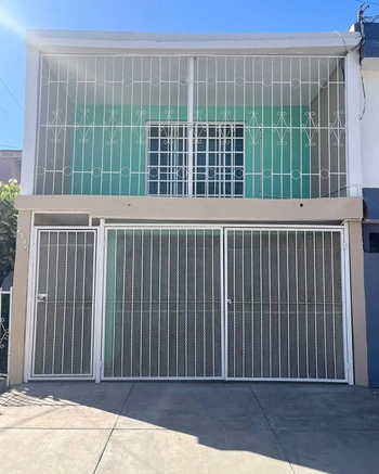 5_2777 | CASA EN VENTA FRACC CHAMIZAL | BIENES&RAICES MORENO Y ASOCIADOS INMOBILIARIA