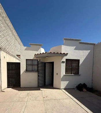 5_2812 | CASA EN RENTA AMUEBLADA FRACC VIÑEDOS | BIENES&RAICES MORENO Y ASOCIADOS INMOBILIARIA