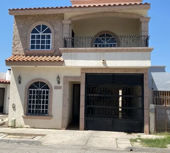 5_2876 | CASA EN VENTA 4 REC BOSQUES DEL PEDREGAL | BIENES&RAICES MORENO Y ASOCIADOS INMOBILIARIA