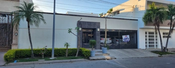 15_2110 | CASA EN VENTA FRACC SCALLY | BIENES&RAICES MORENO Y ASOCIADOS INMOBILIARIA