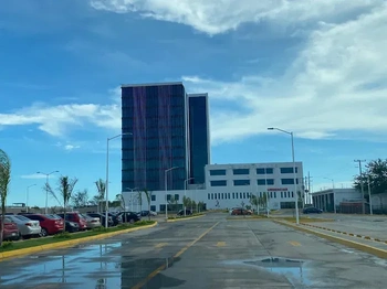15_2275 | RENTA LOCAL NUEVO PARA CONSULTORIO  HOSPITAL MAC | BIENES&RAICES MORENO Y ASOCIADOS INMOBILIARIA