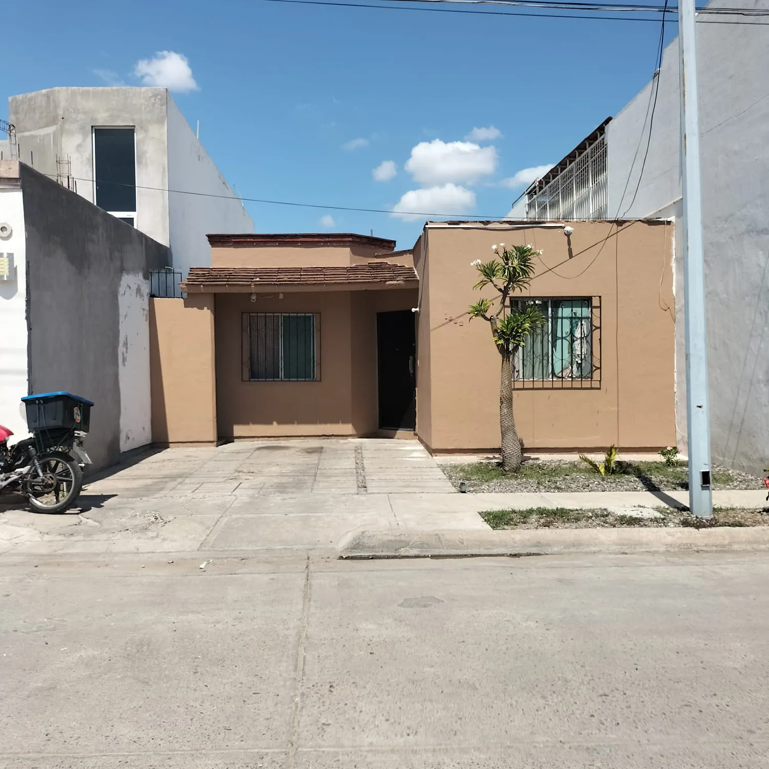 CASA HABITACION